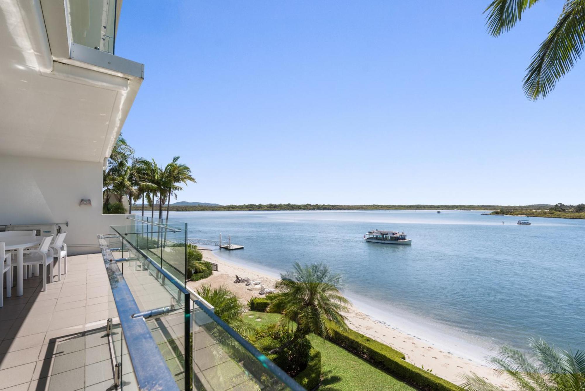 Noosa Quays Waterfront Accomodation Noosa Heads Exterior foto